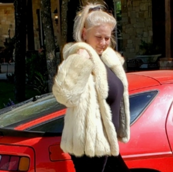 Fox Fur Coat: Ivory Fur with Brown Tips sz M - Picture 5 of 17